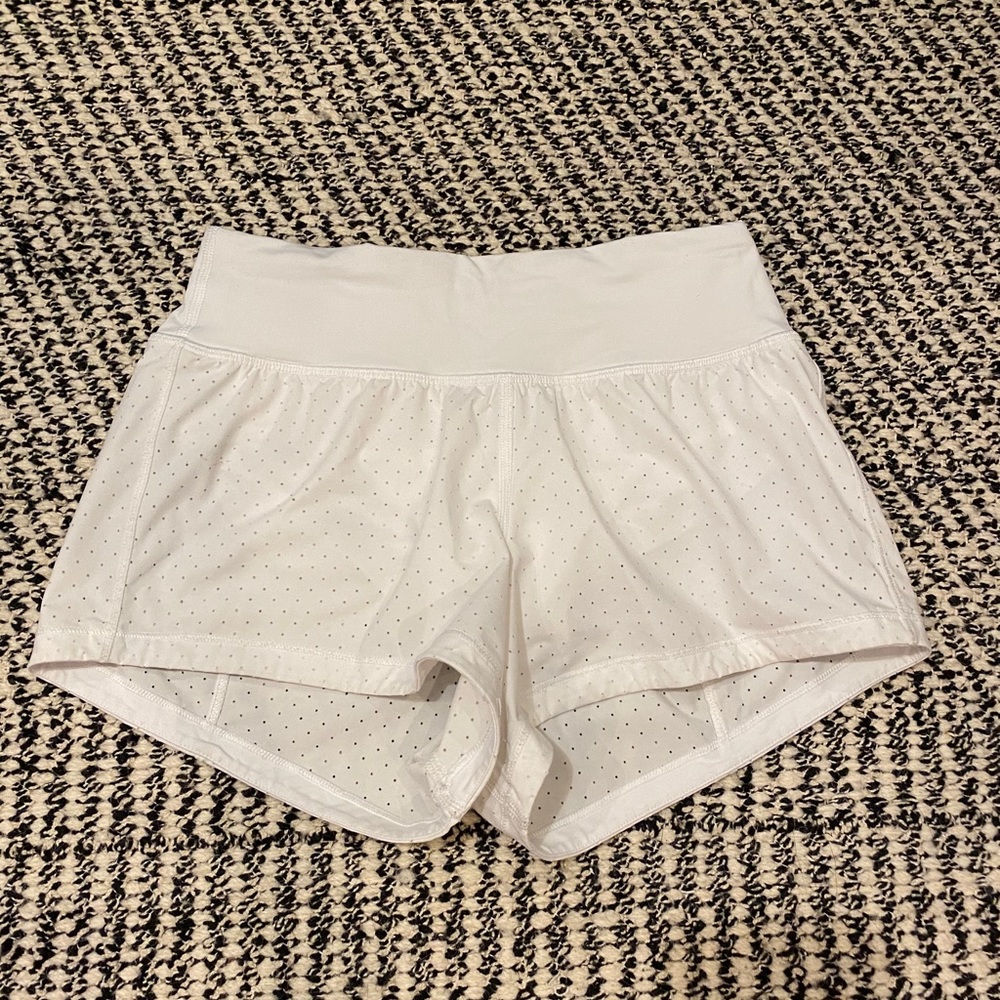 Lululemon white shorts size 2